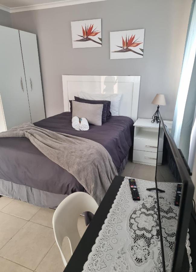 Homestay At Airport Kempton Park